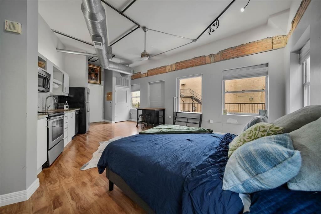 705 Main Street #610 — photo 9
