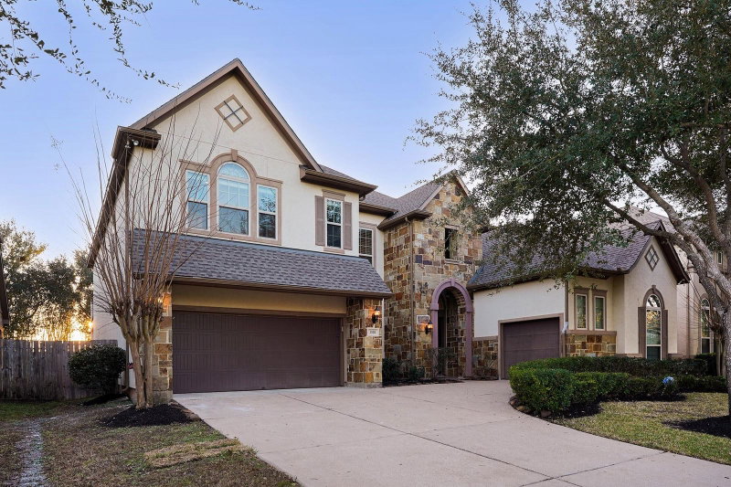 Home for sale: 3102 Barrons Way