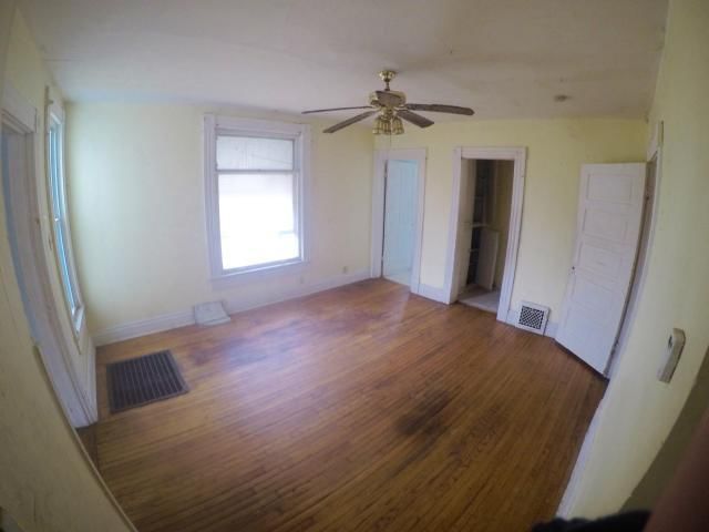 117 Massachusetts Street — photo 19