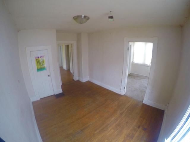 117 Massachusetts Street — photo 22