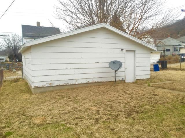 117 Massachusetts Street — photo 6