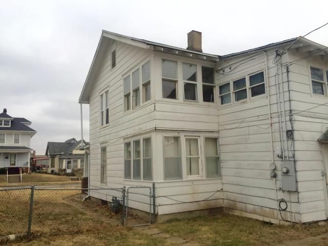 117 Massachusetts Street — photo 8