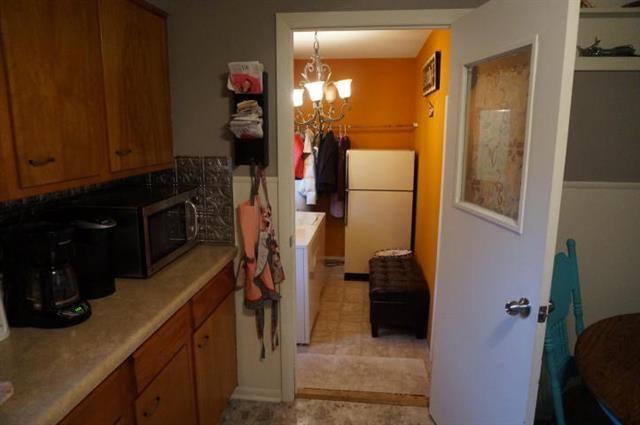 809 W Chestnut Street — photo 9