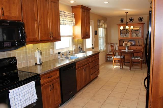 3210 Coronado Road — photo 10