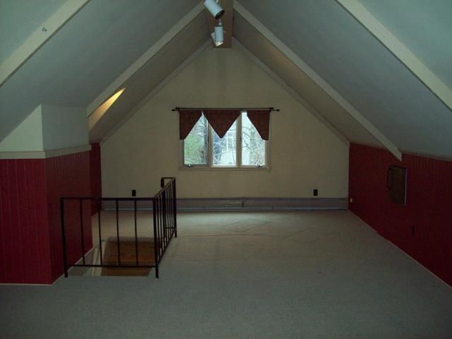 8 Elmwood Road — photo 39