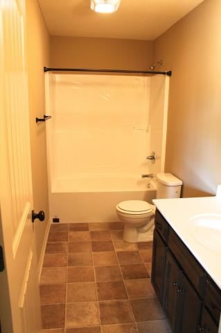 206 S Catalpa Street — photo 11