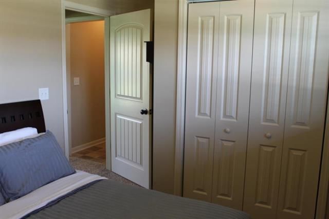 206 S Catalpa Street — photo 26