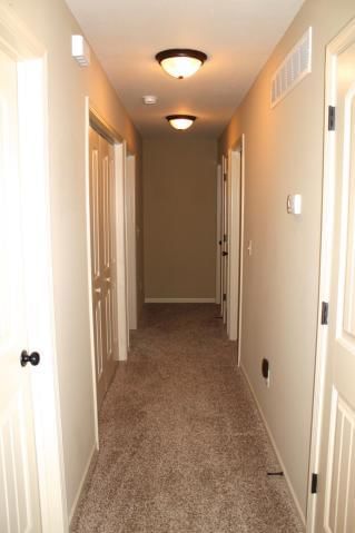 206 S Catalpa Street — photo 10