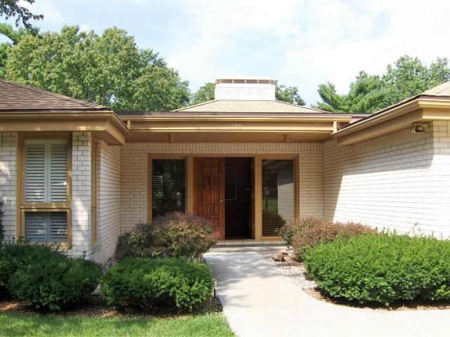 3308 E Colony Square Sq — photo 2