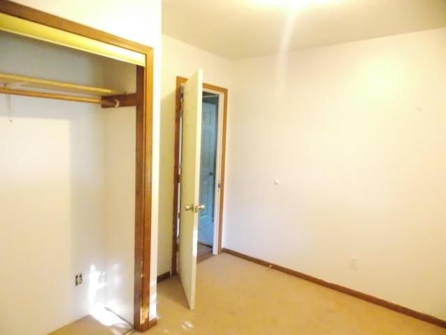 2401 Willow Lane — photo 18