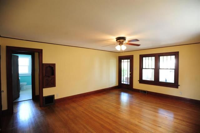 1306 S 32nd Street — photo 3