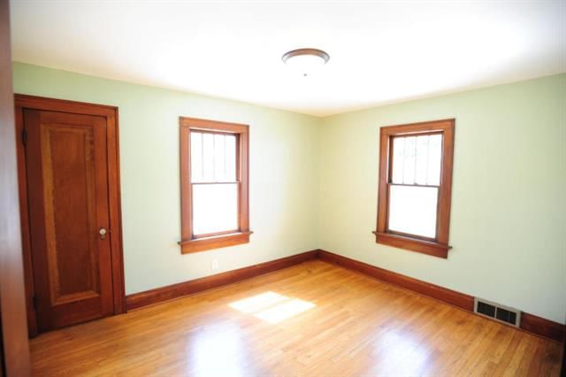 1306 S 32nd Street — photo 9