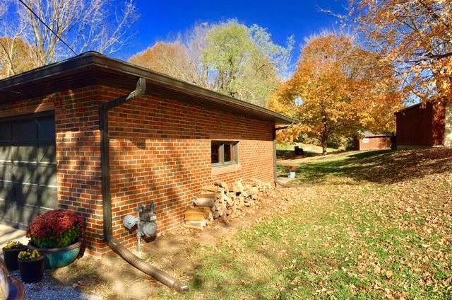 3913 East Hills Drive — photo 5