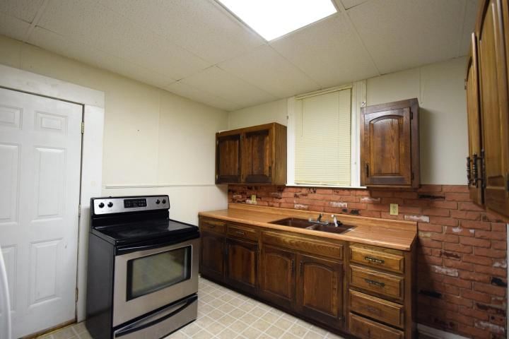 2405 Patee Street — photo 11