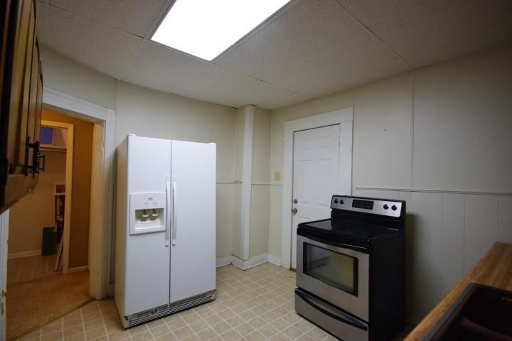 2405 Patee Street — photo 10