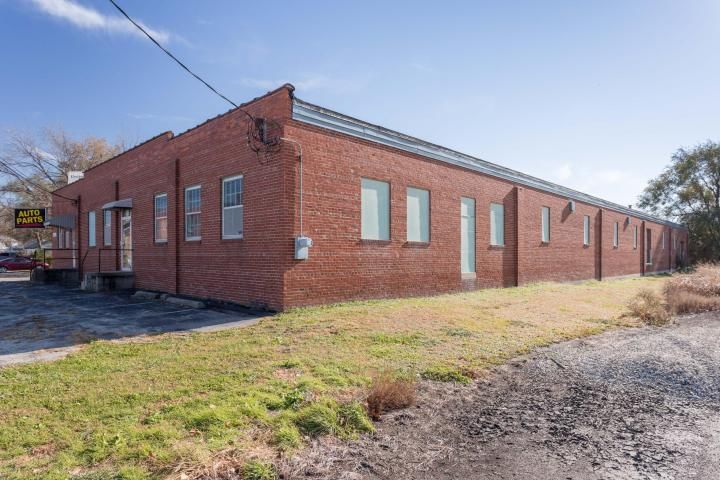1602 S 8th Street — photo 4