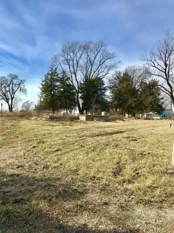 295 N 1st Street — photo 5