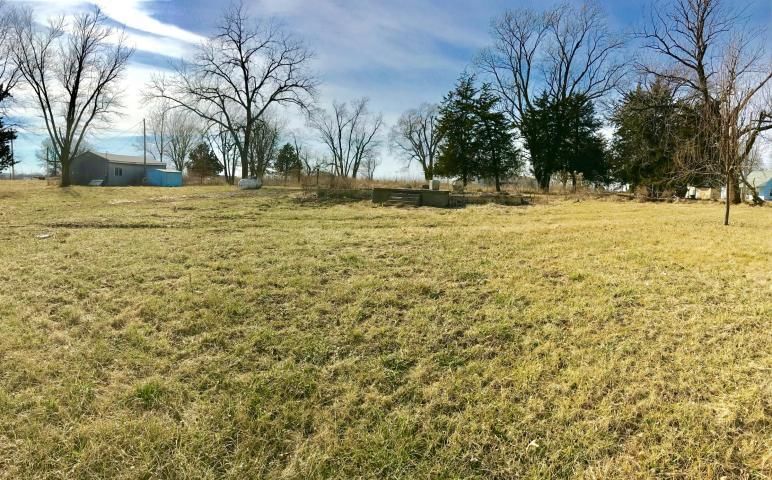 295 N 1st Street — photo 6