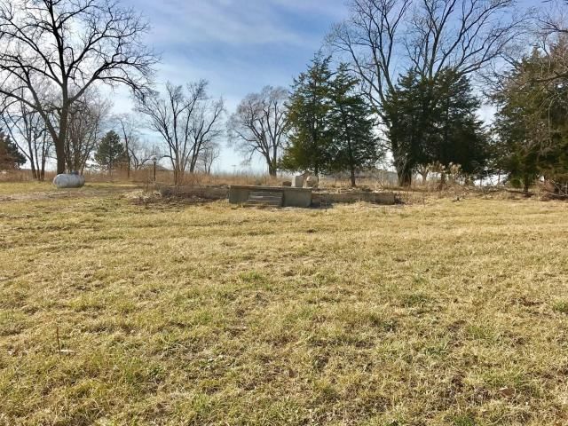 295 N 1st Street — photo 8