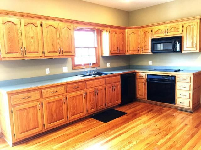 3504 Oxford Court — photo 6