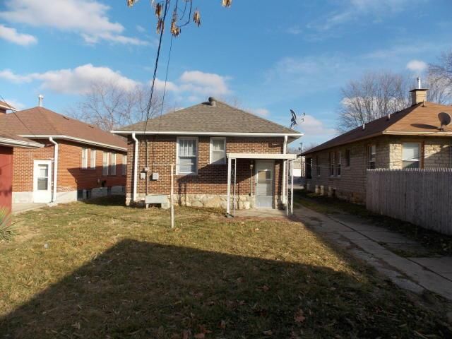 6036 Gordon Avenue — photo 4