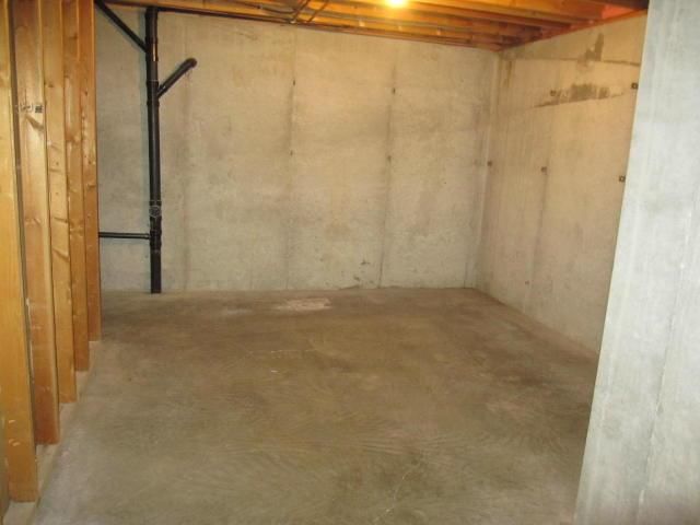 4408 Appletree Court — photo 37