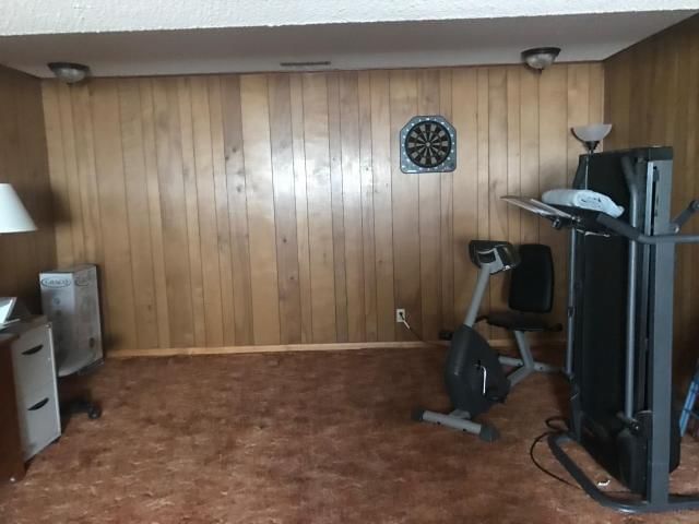 2419 Dewey Street — photo 20