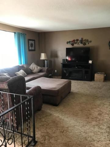 2419 Dewey Street — photo 3