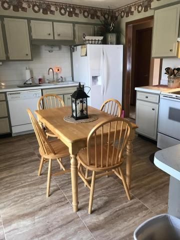 2419 Dewey Street — photo 8