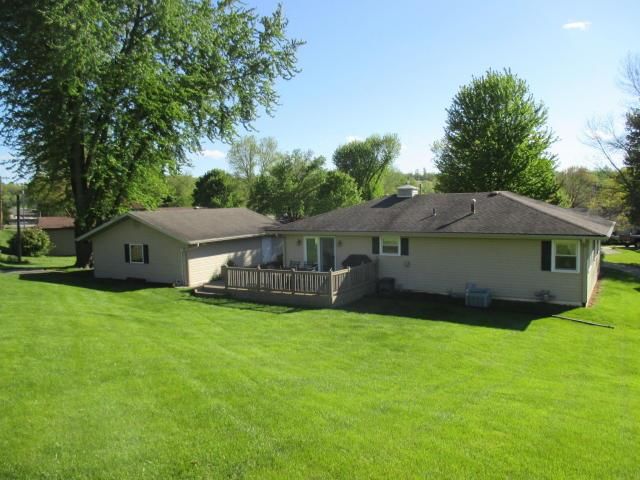 807 Swails Drive — photo 4