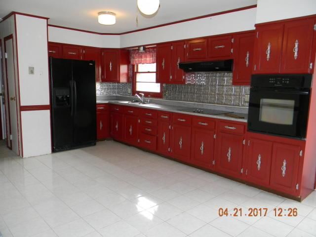 307 W Elk Street — photo 6