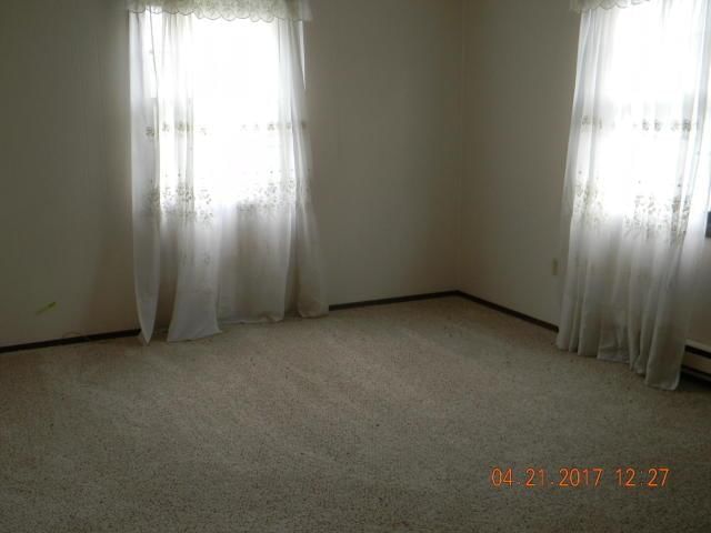 307 W Elk Street — photo 9