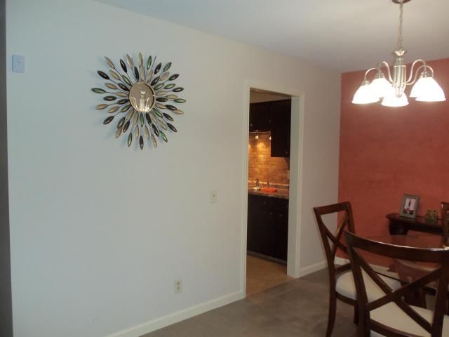 14 S Carriage Drive — photo 12