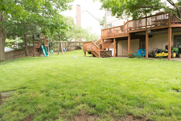 505 Edgewood Court — photo 43