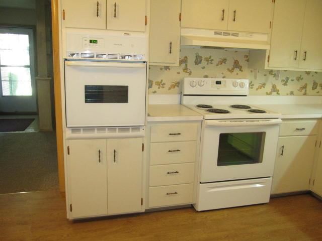 2304 N 35th Terrace — photo 11