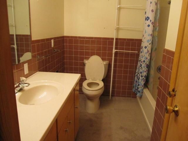 2304 N 35th Terrace — photo 18