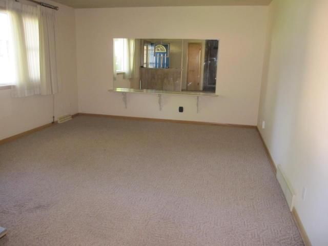 2304 N 35th Terrace — photo 9