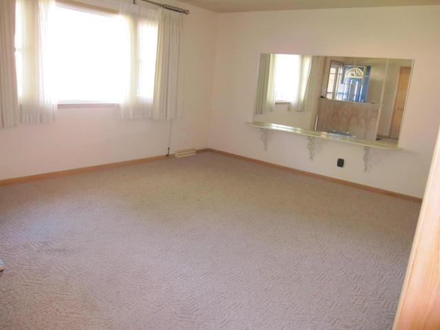 2304 N 35th Terrace — photo 10