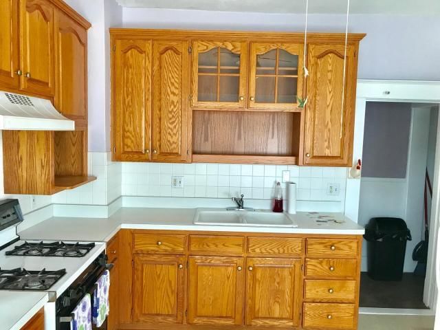 4605 S 22nd Street — photo 9