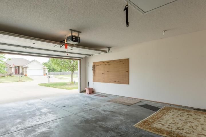 1106a E Chestnut Court — photo 25