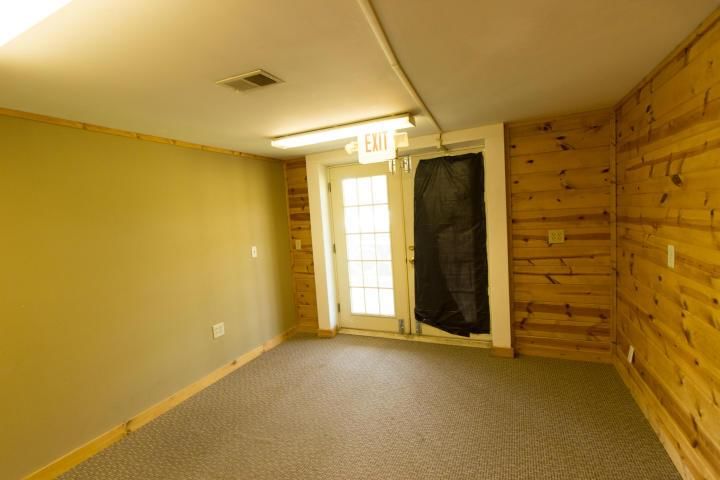 1506 S Riverside Road — photo 24