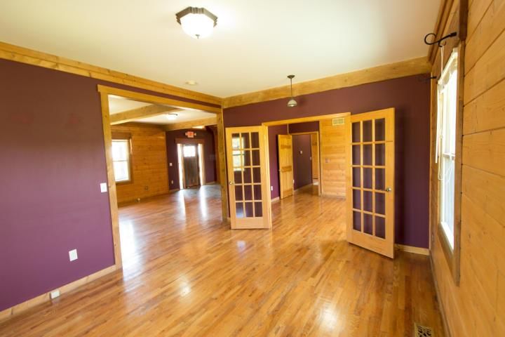 1506 S Riverside Road — photo 9