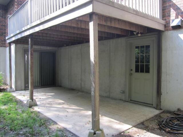 617 Greenbriar Terrace — photo 3