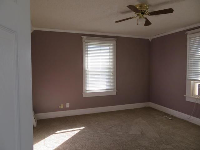 2415 S 12 Street — photo 8