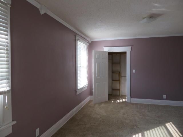 2415 S 12 Street — photo 9