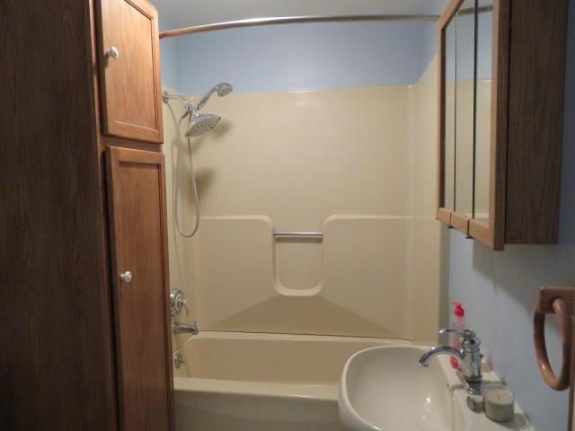 2415 S 12 Street — photo 10
