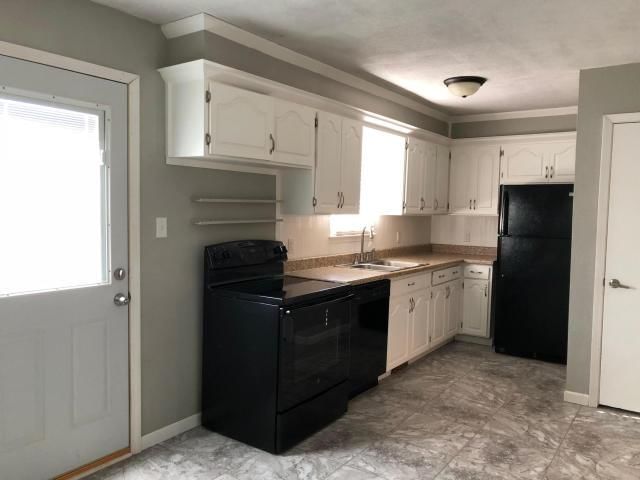 412 W Vassar Street — photo 23
