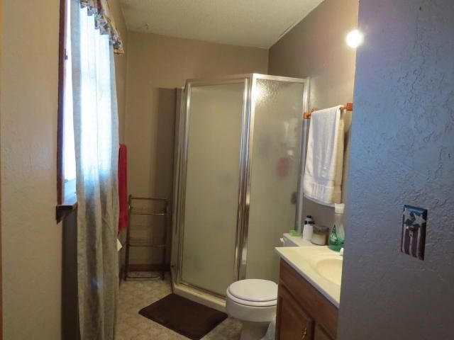 803 E State Hwy B — photo 9