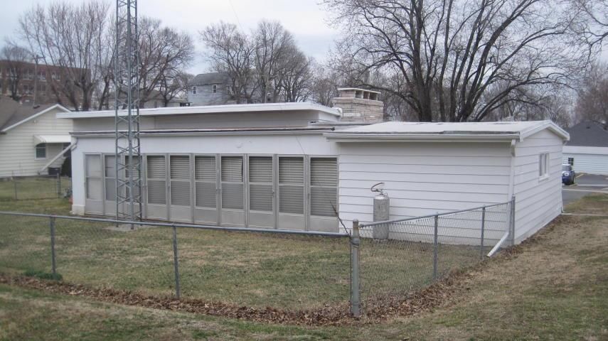 201 E 8th Street — photo 2