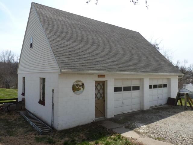 2406 Center Drive — photo 32
